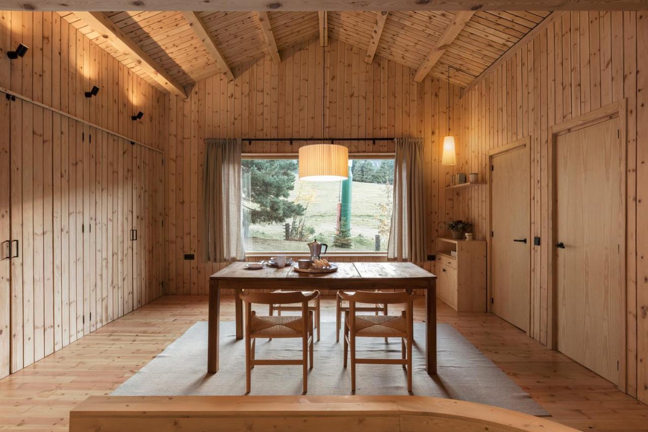 Chalet En La Montana ลา มอลินา ภายนอก รูปภาพ